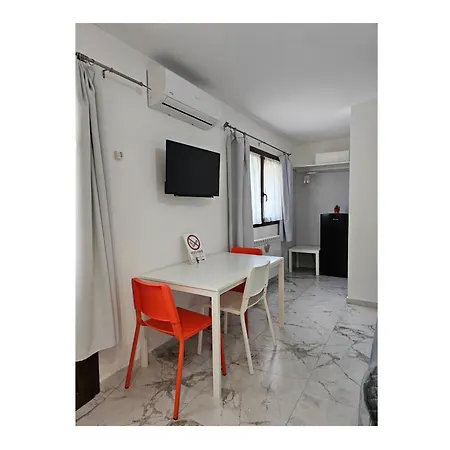 The Dreamers Mxp Bed & Breakfast